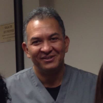 Dr. Joaquín Rivas