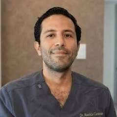 Dr. Hernando Meneses
